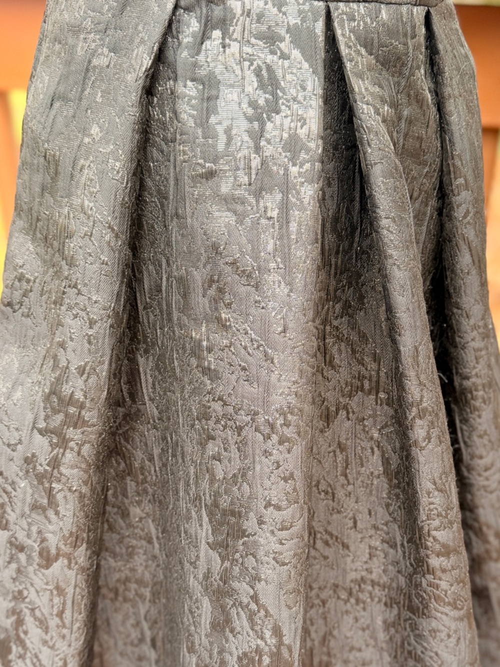 Adrianna Papell Black Jacquard Sequin Gown elegant formal dress 4 - Picture 3 of 9
